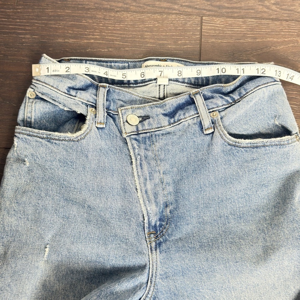 Abercrombie & Fitch Classic Blue Women's Jeans - Picture 4 of 7